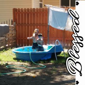 Meet your Posher, Cassandra